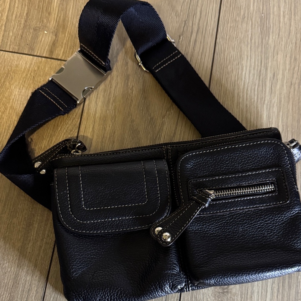 Danier  Leather belt Bag